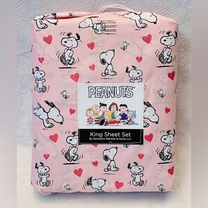 Peanuts Snoopy Happy Hearts Valentine Sheet Set - King
